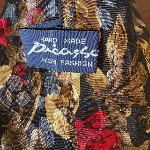 Mens Picasso Hand Made Floral Tie - The Design Appears To Move As You Move - Picture 2 of 5
